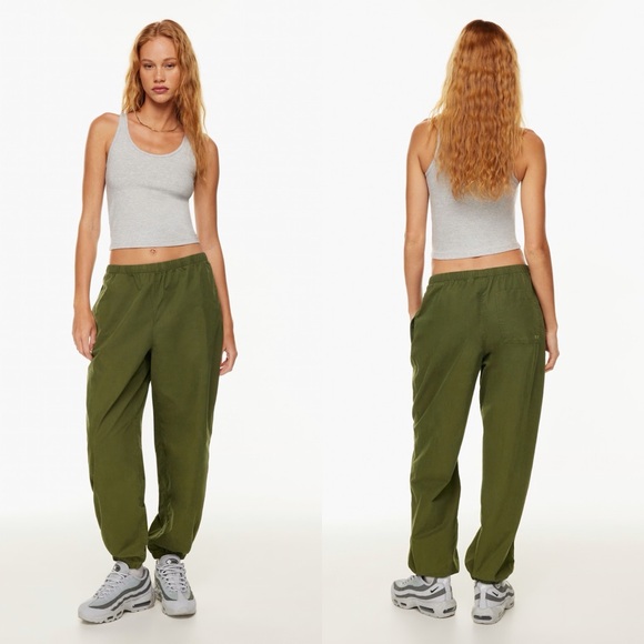 TNA • Deploy Parachute Pant in Humus Beige - Picture 11 of 12